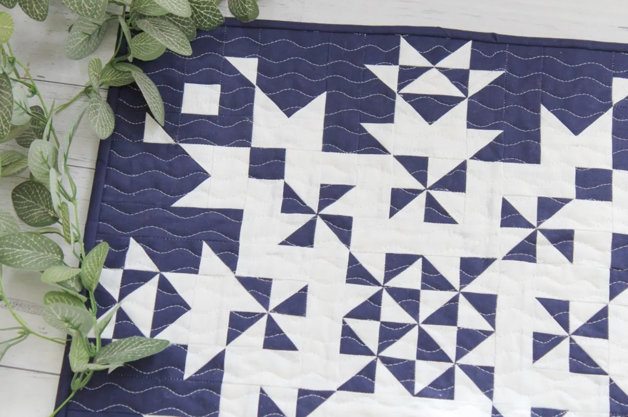 Neve - FPP Mini Quilt PDF Pattern